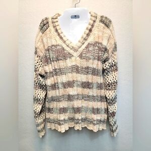 BOBEAU WOMEN'S SIZE MEDIUM V NECKLINE LONG SLEEVE CABLE KNIT SWEATER